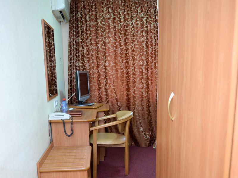 Hotel Photo 8