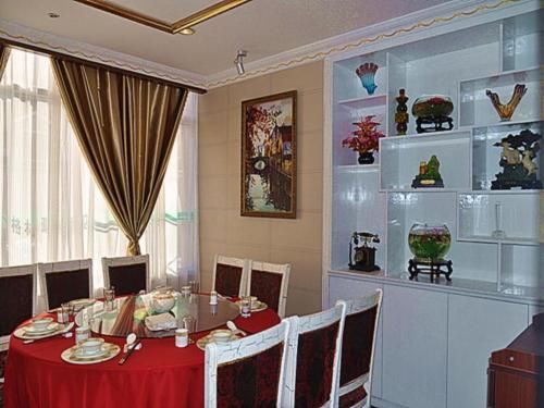 Hotel Photo 12