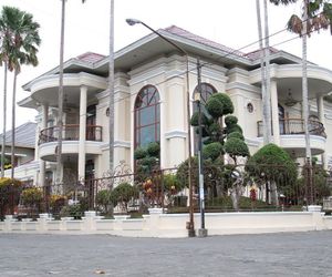 Ndalem Nugraheni Yogyakarta Indonesia