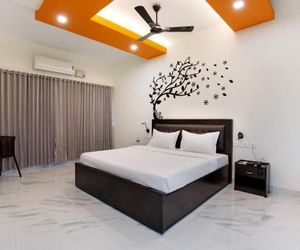 Crystal Lake Service Apartment Coimbatore India