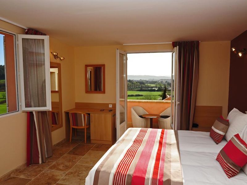 Hotel Photo 4