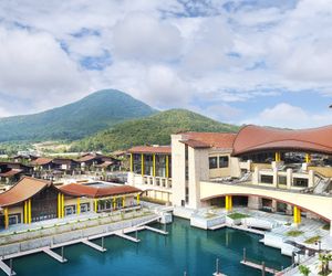 The St. Regis Sanya Yalong Bay Resort Dadonghai China