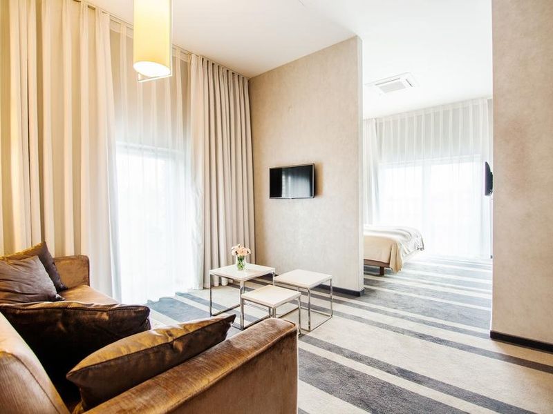 Hotel Photo 1