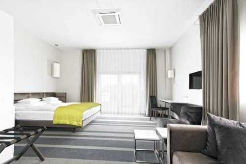 Hotel Photo 12