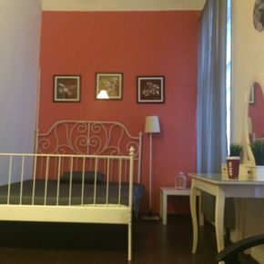 NearBy Hotel