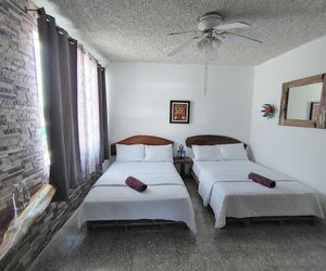 La Zona Hostel San Salvador El Salvador