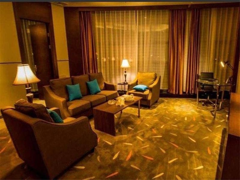 Hotel Photo 12