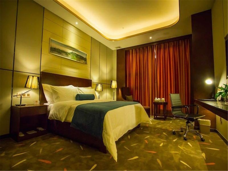 Hotel Photo 9