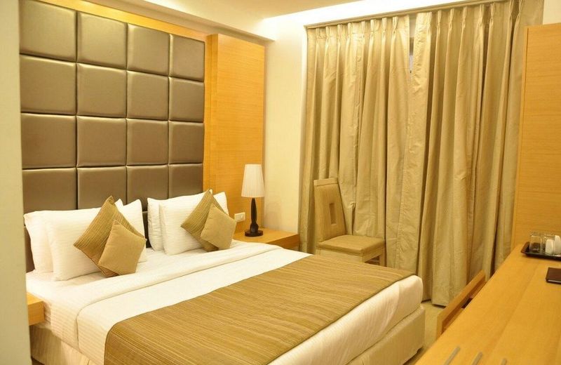 FabHotel Naraina Vihar