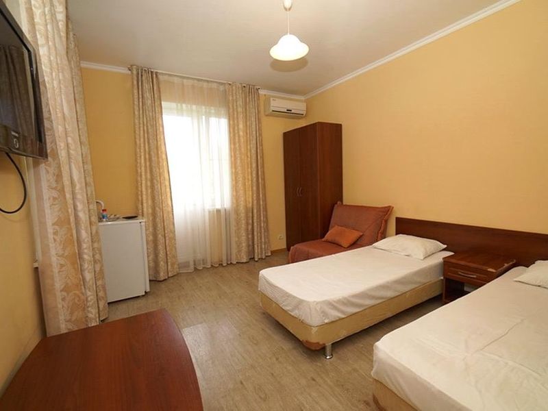 Hotel Photo 12