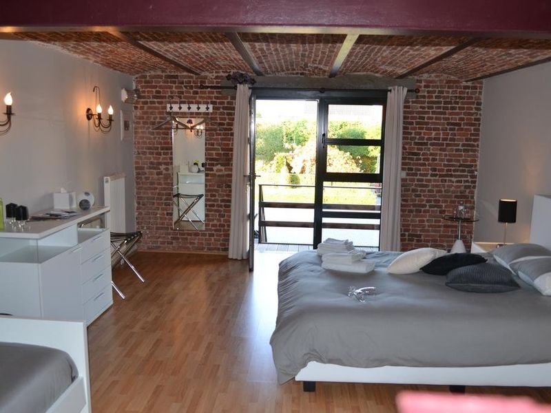 Hotel Photo 8