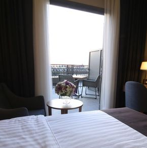 NearBy Hotel