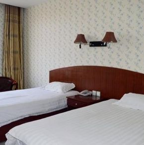 NearBy Hotel
