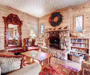 Barbee Cottage Downtown Private Home by McCartney Aspen United States