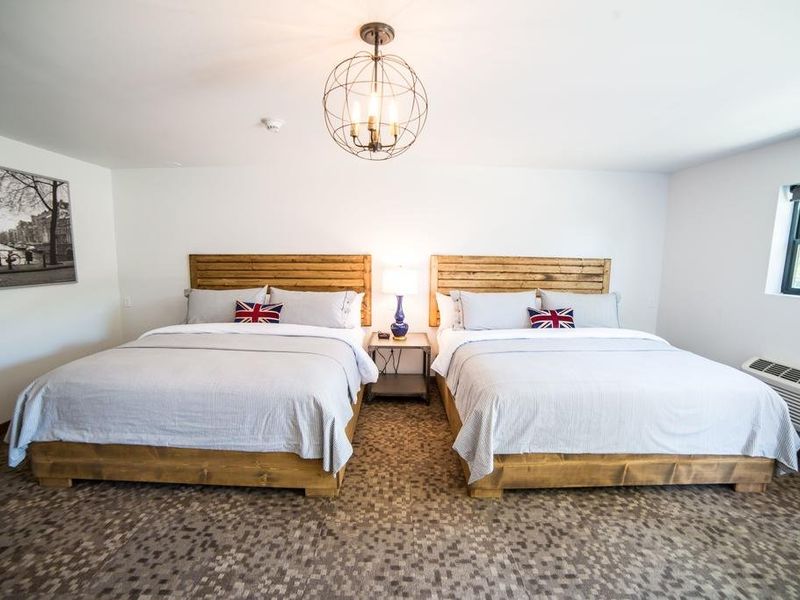 Hotel Photo 1