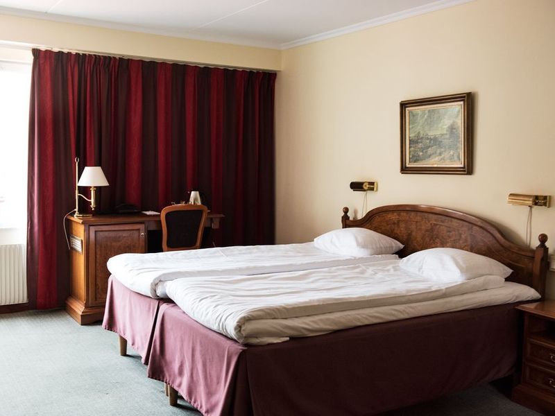 Hotel Photo 1