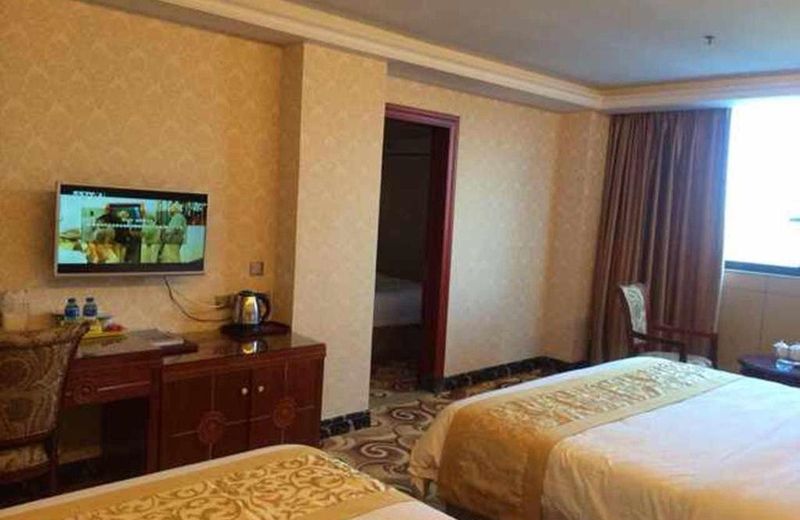 Shunde Lecong Bandao Hotel