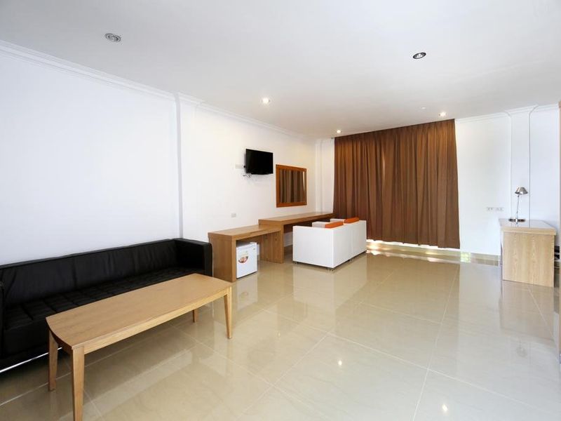 Hotel Photo 5
