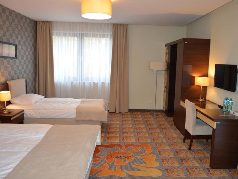 Hotel Photo 6