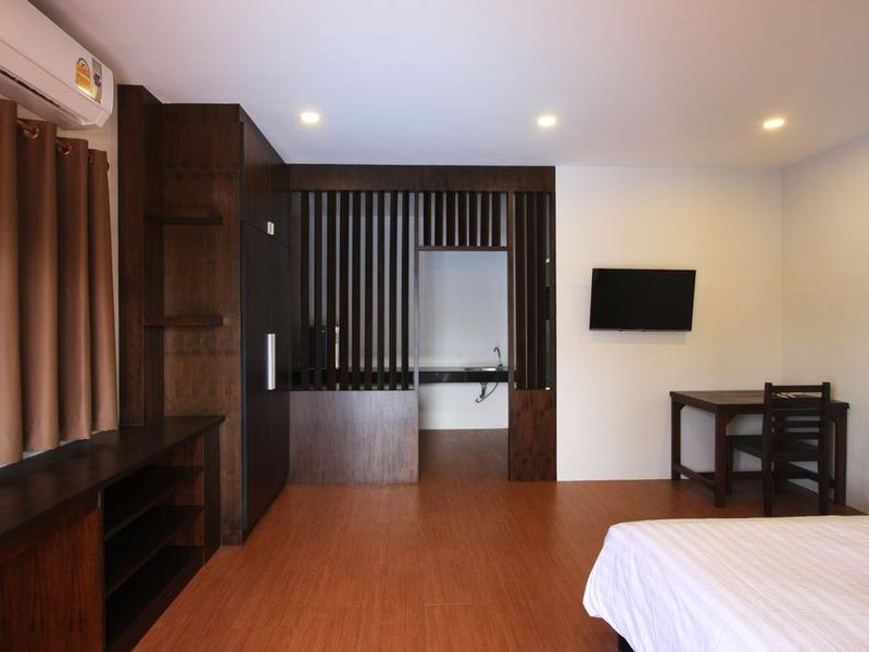 Hotel Photo 9