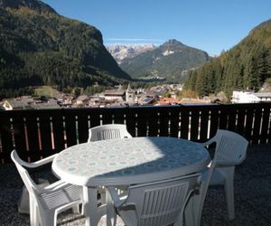 Villetta Panorama Canazei Italy
