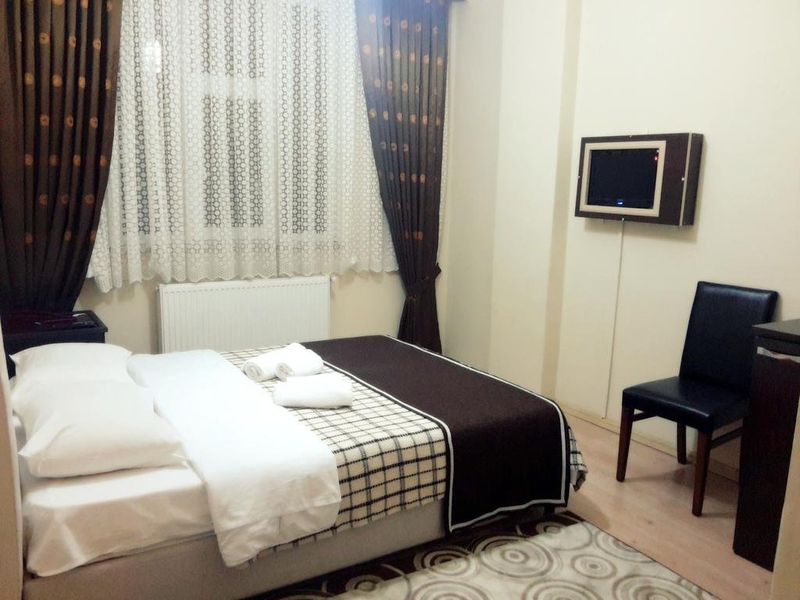 Hotel Photo 1
