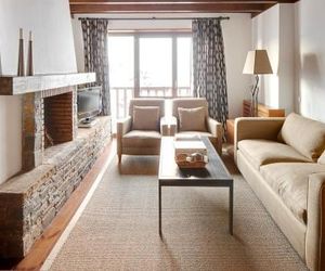 Pleta de Nheu 2 by FeelFree Rentals Vaqueira Spain