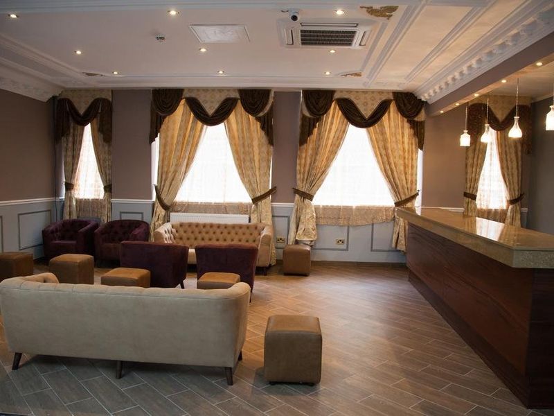 Hotel Photo 5