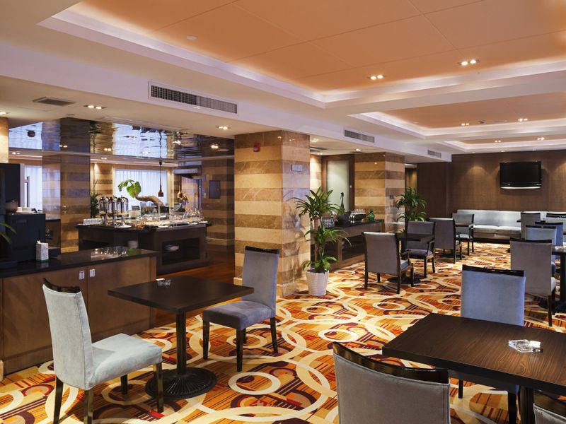 Hotel Photo 8