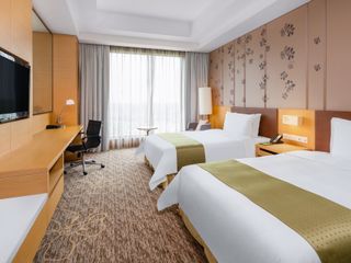 Фото отеля Holiday Inn Nanyang, an IHG Hotel