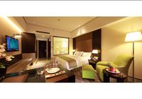 Отзывы Holiday Inn Nantong Oasis International, 4 звезды
