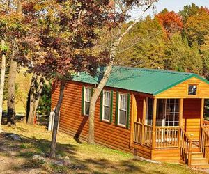 Arrowhead Camping Resort Deluxe Cabin 4 Douglas Center United States