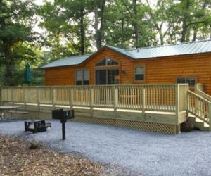 Lakeland RV Campground Cottage 15 Edgerton United States