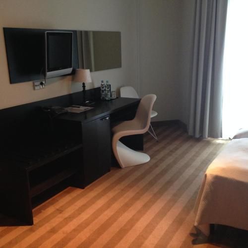 Hotel Photo 6