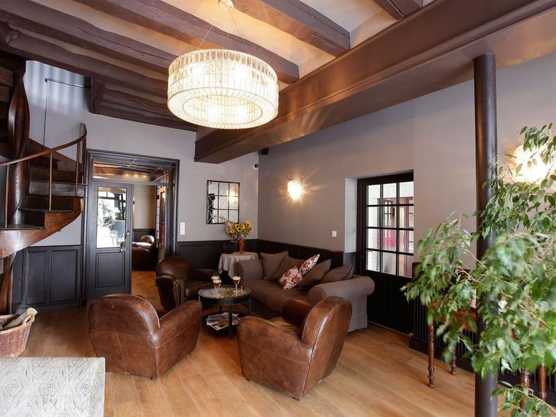 Hotel Photo 8
