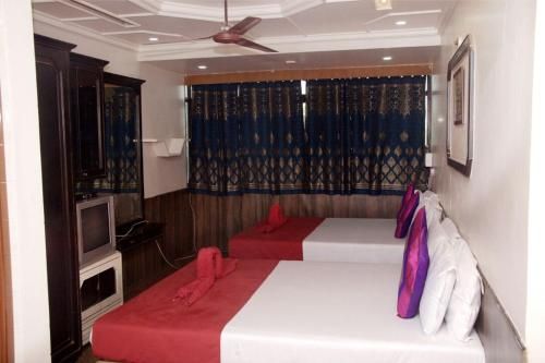 Hotel Photo 12