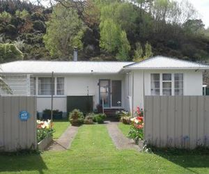 The_Cozy_Batch With a rural view Wanganui New Zealand