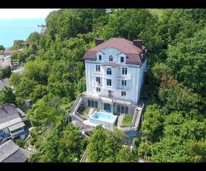 Katy Lazarevskoye Russia