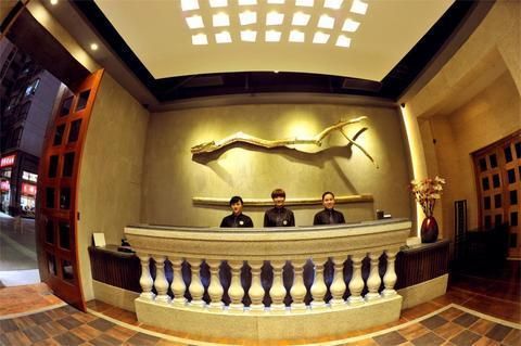Hotel Photo 8