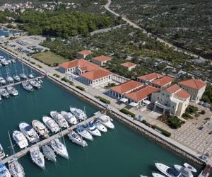 Apartment ACI Marina CRES Cerzo Croatia