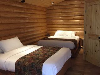 Фото отеля Port Hardy Cabins