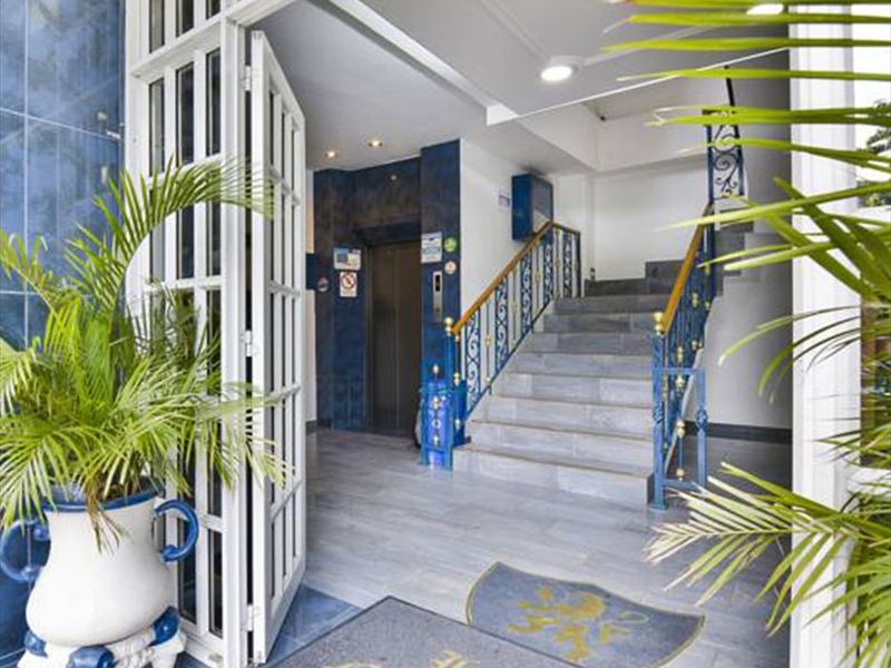 Hotel Photo 16