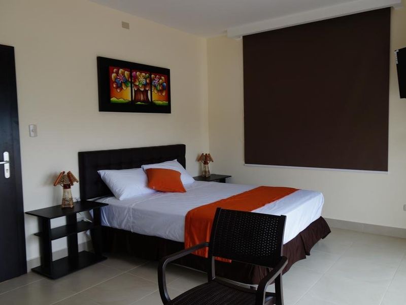Hotel Photo 8