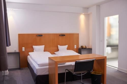 Hotel Photo 5