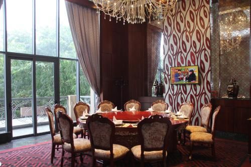 Hotel Photo 11