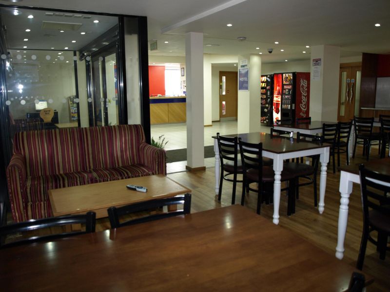 Hotel Photo 8