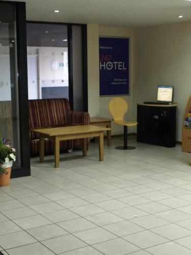 Hotel Photo 9