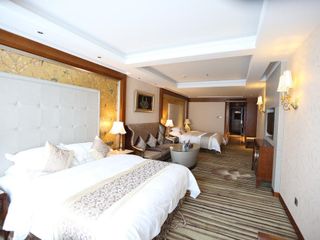 Фото отеля Sunshine Hotel Zhangjiajie