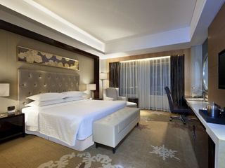 Фото отеля Sheraton Daqing Hotel