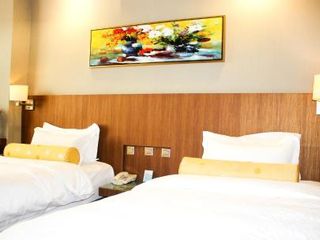 Фото отеля Jinling Danyang Hotel